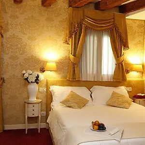  Apartment Casa Dei Cavalieri Italien